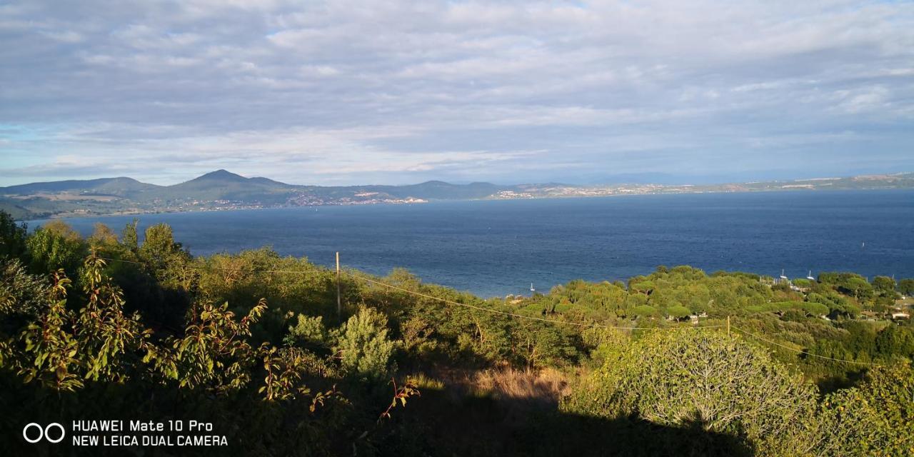 Villa Casa Paolina Nel Centro Di Bracciano Extérieur photo